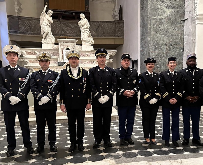 État-Major de la Gendarmerie Abbatiale en cérémonie officielle